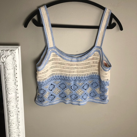 Cute retro crochet top by Julia by Love - Picture 5 of 9